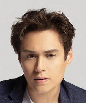 enrique gil facts.